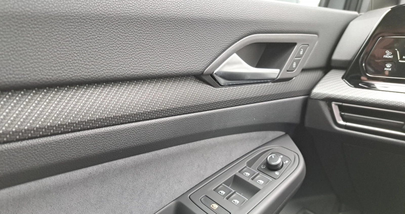 Volkswagen Golf cena 184150 przebieg: 1, rok produkcji 2024 z Łódź małe 562